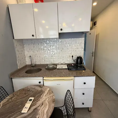Pera Galata Zara