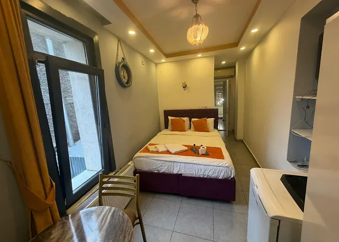 Hotel Pera Galata Zara 2*